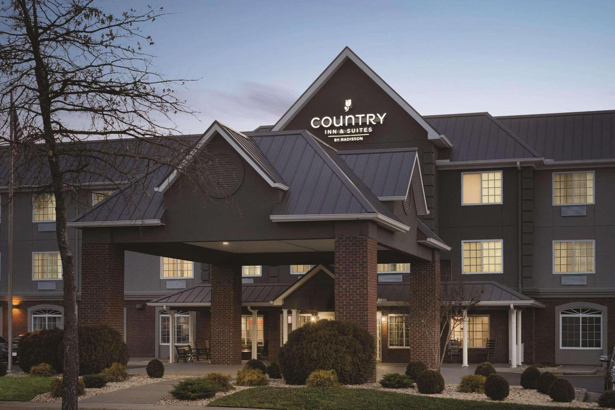 Country Inn & Suites By Radisson, Madison, Al Buitenkant foto