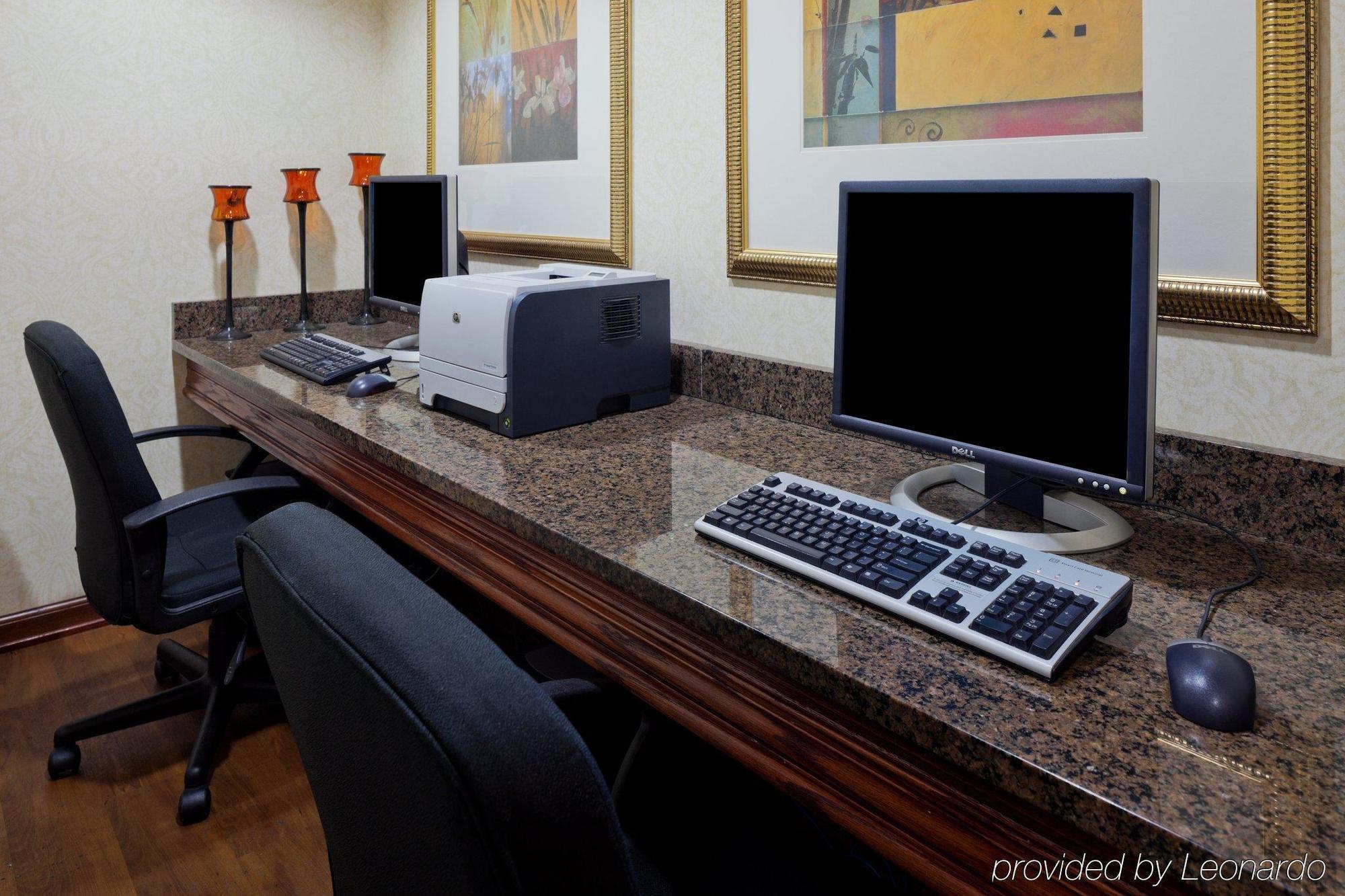 Country Inn & Suites By Radisson, Madison, Al Zakenleven foto